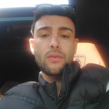 Timur Bas's avatar